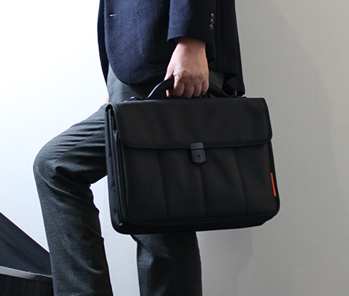 STYLISH &times; BUSINESS BAG